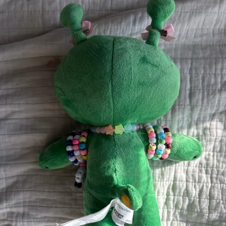 Kandi Ikea Aliens ||